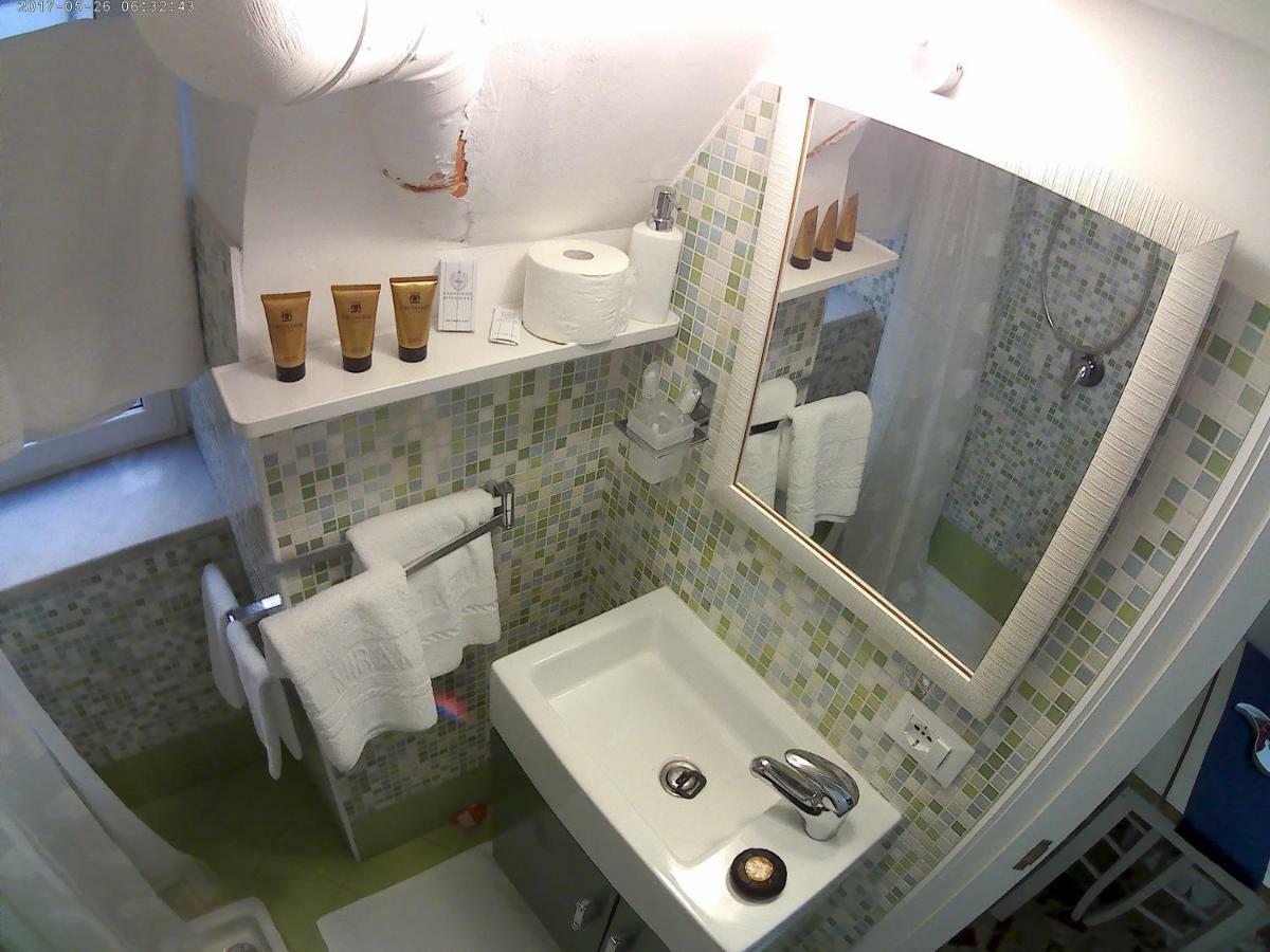 Stazione Marinuzzi Villa Palermo Bagian luar foto