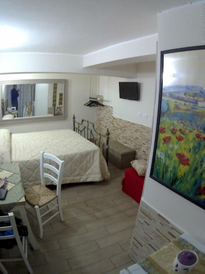 Stazione Marinuzzi Villa Palermo Bagian luar foto