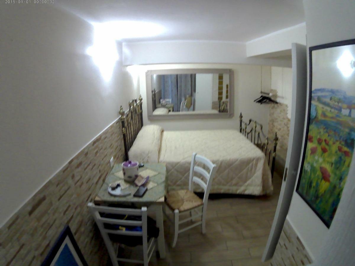 Stazione Marinuzzi Villa Palermo Bagian luar foto