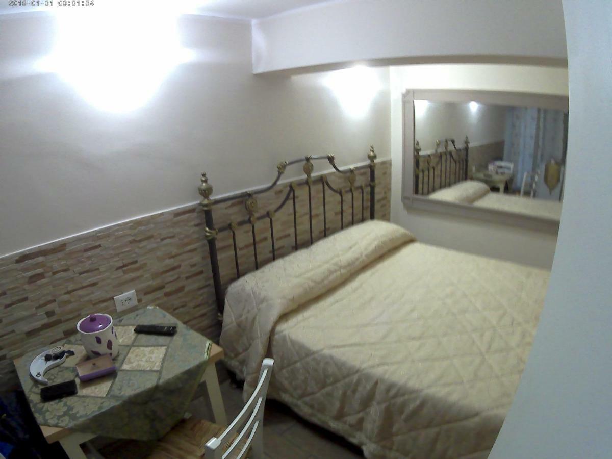 Stazione Marinuzzi Villa Palermo Bagian luar foto